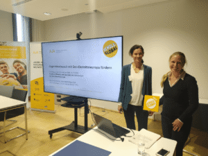 AJA und Schule:Global auf der bpb/KMK-Fachtagung „Politische Bildung und Internationale Schularbeit mit Ost-/Ostmitteleuropa“
