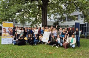 Gedacht, gelacht, gelernt! Netzwerktreffen von Schule:Global mit Fokus „Interkulturelle Situationen gestalten“