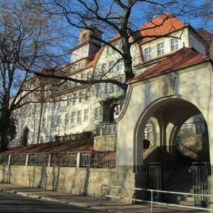 Oberschule Schönau/Sigmar erhält als erste Schule in Sachsen das Schule:Global-Siegel